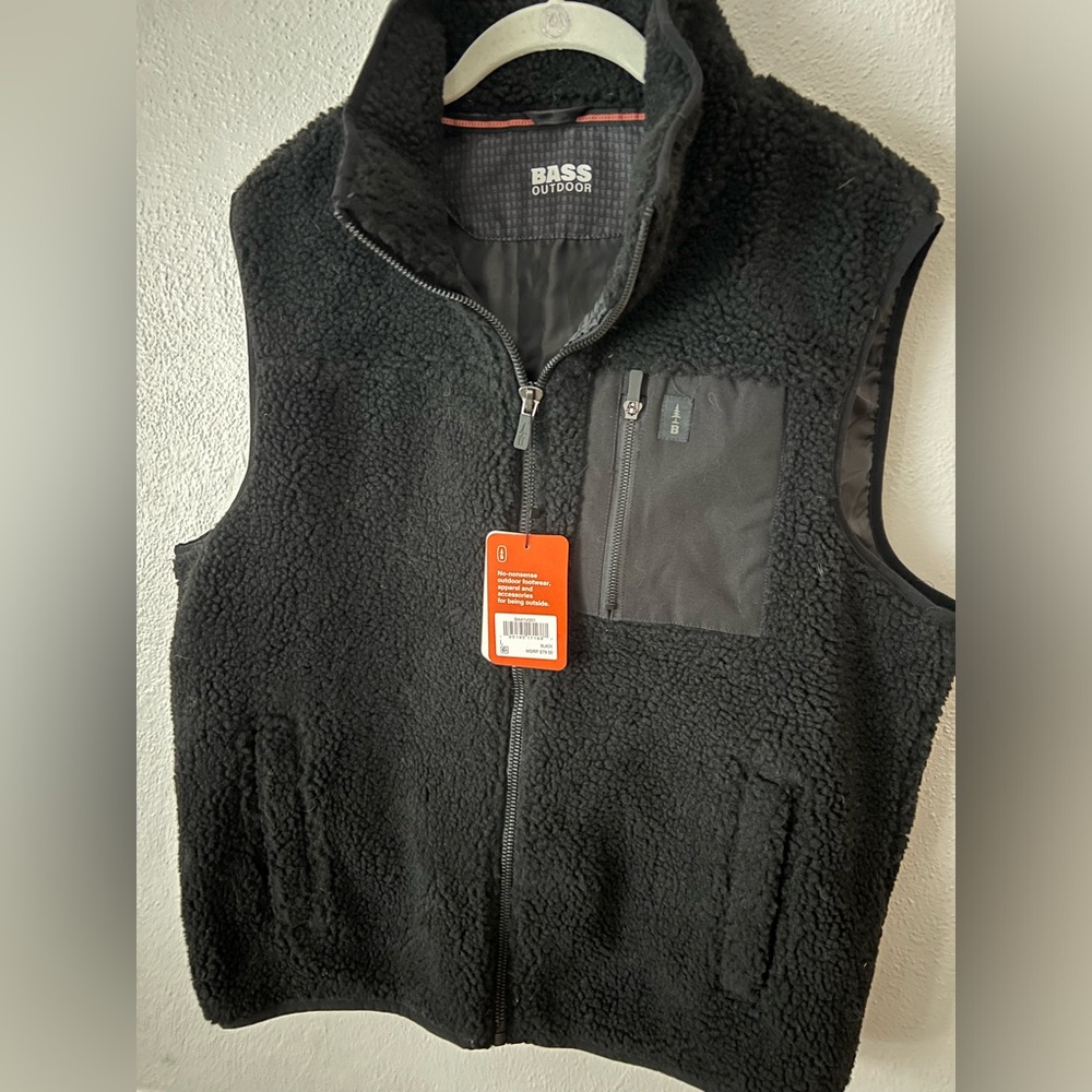 Bass Outdoor Black Fleece Vest